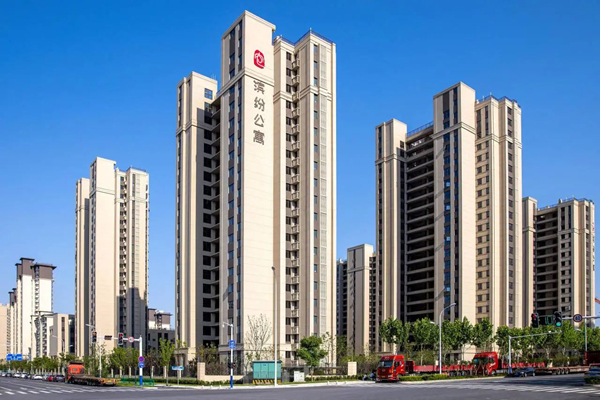 聚势赋能，筑巢引凤，数智共生，俊才安居 解码集团滨纷公寓品牌发展新路径